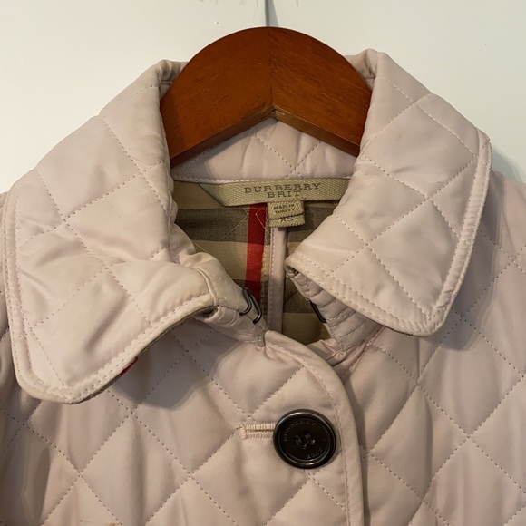 Blush pink Burberry quilted Coat - Picture 11 of 17
